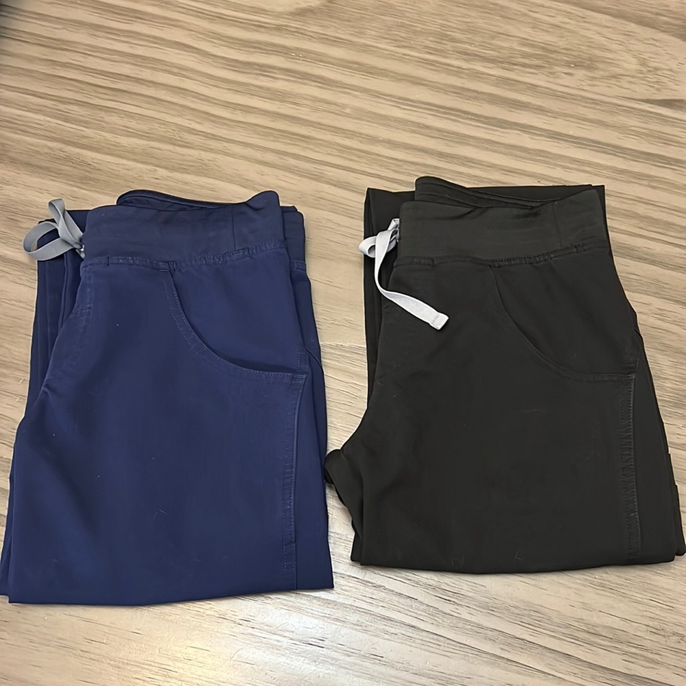 SOLD ❌ Figs Women's Pants in Navy and Black